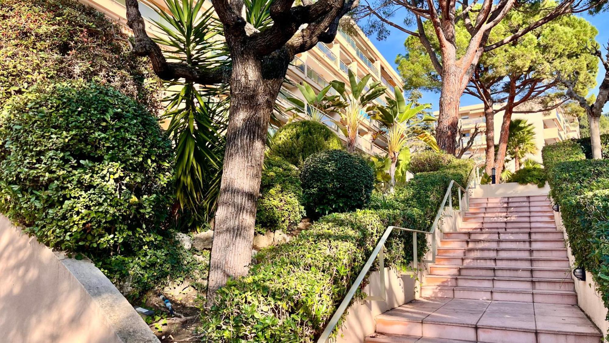 L'Azur - Apt De Standing - Piscine - Parking ル·カネ エクステリア 写真